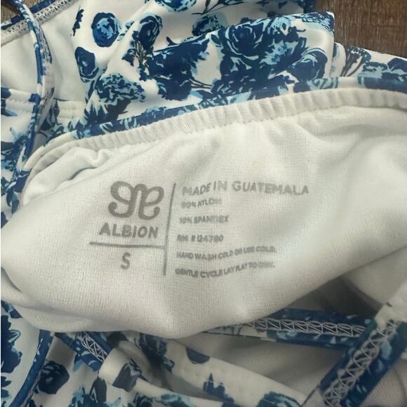 Albion Fit The Santorini Weekender One-Piece Size Small - Picture 7 of 9